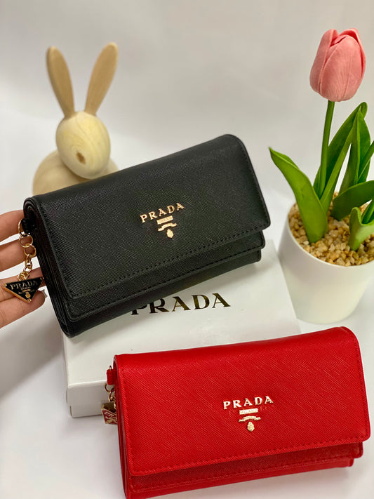 Billetera Prada